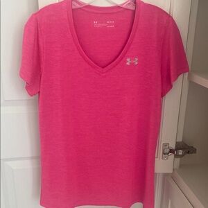 Under Armour Pink Fitted Short Sleeve Tee brand, new size medium